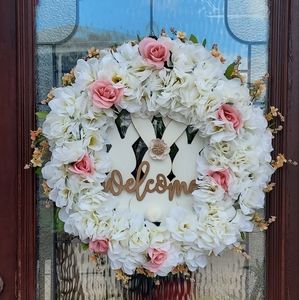 Beautiful Faux Floral Spring/Easter 18" Wreath